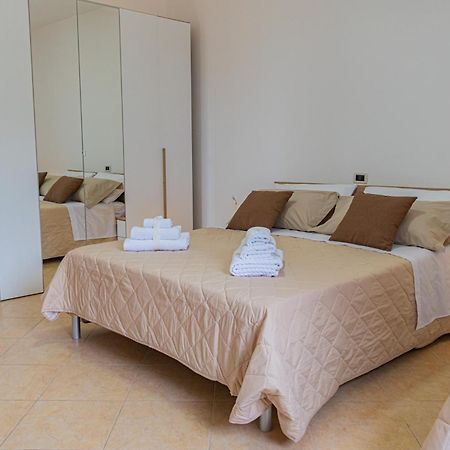 Country Home Crispiano المظهر الخارجي الصورة