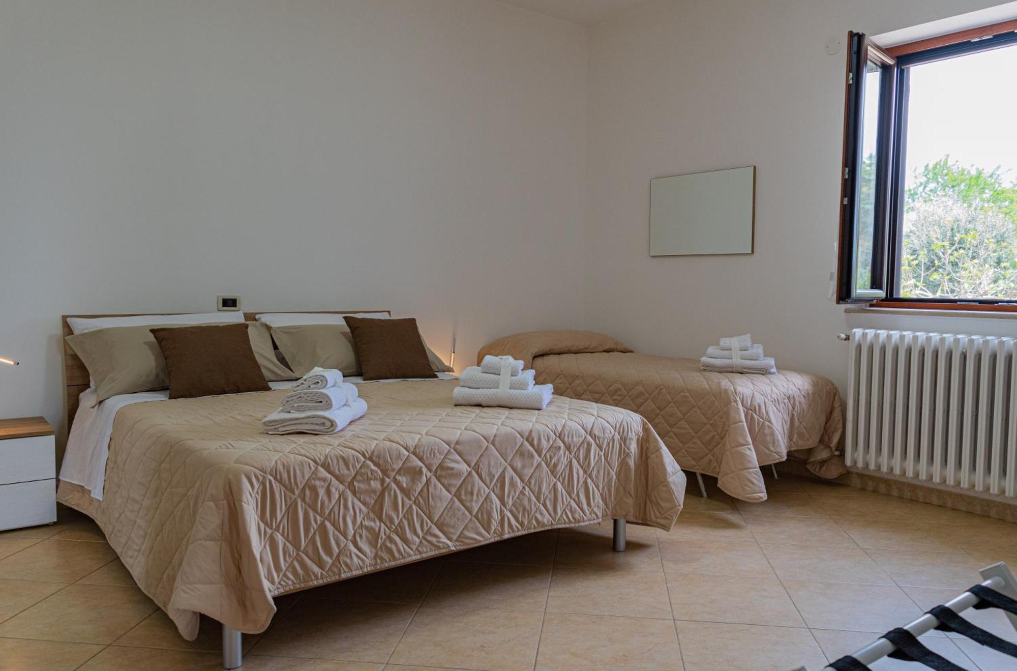 Country Home Crispiano المظهر الخارجي الصورة